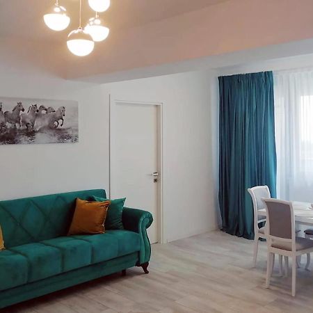 Ada Luxury Apartments 57 Mamaia Bagian luar foto