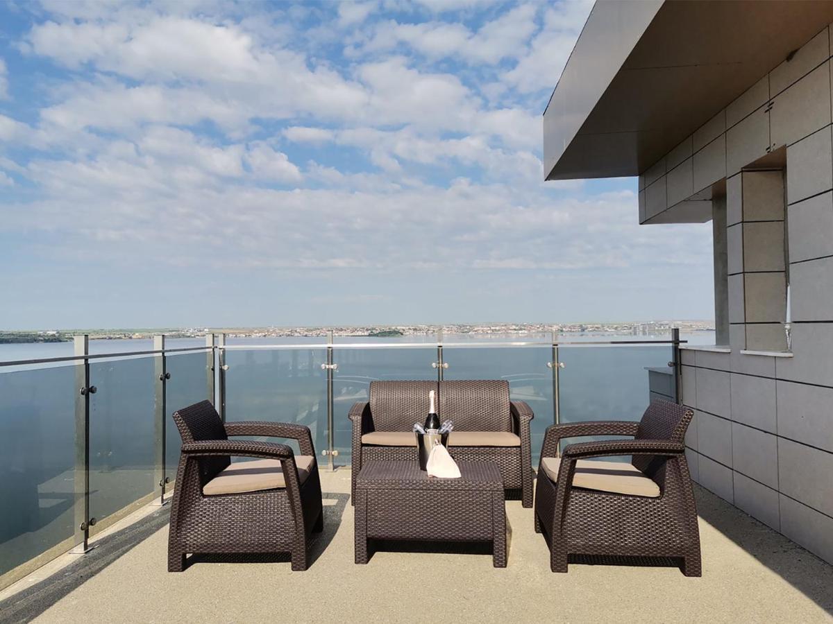 Ada Luxury Apartments 57 Mamaia Bagian luar foto