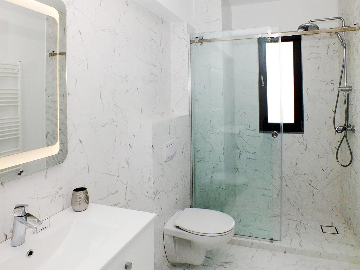 Ada Luxury Apartments 57 Mamaia Bagian luar foto